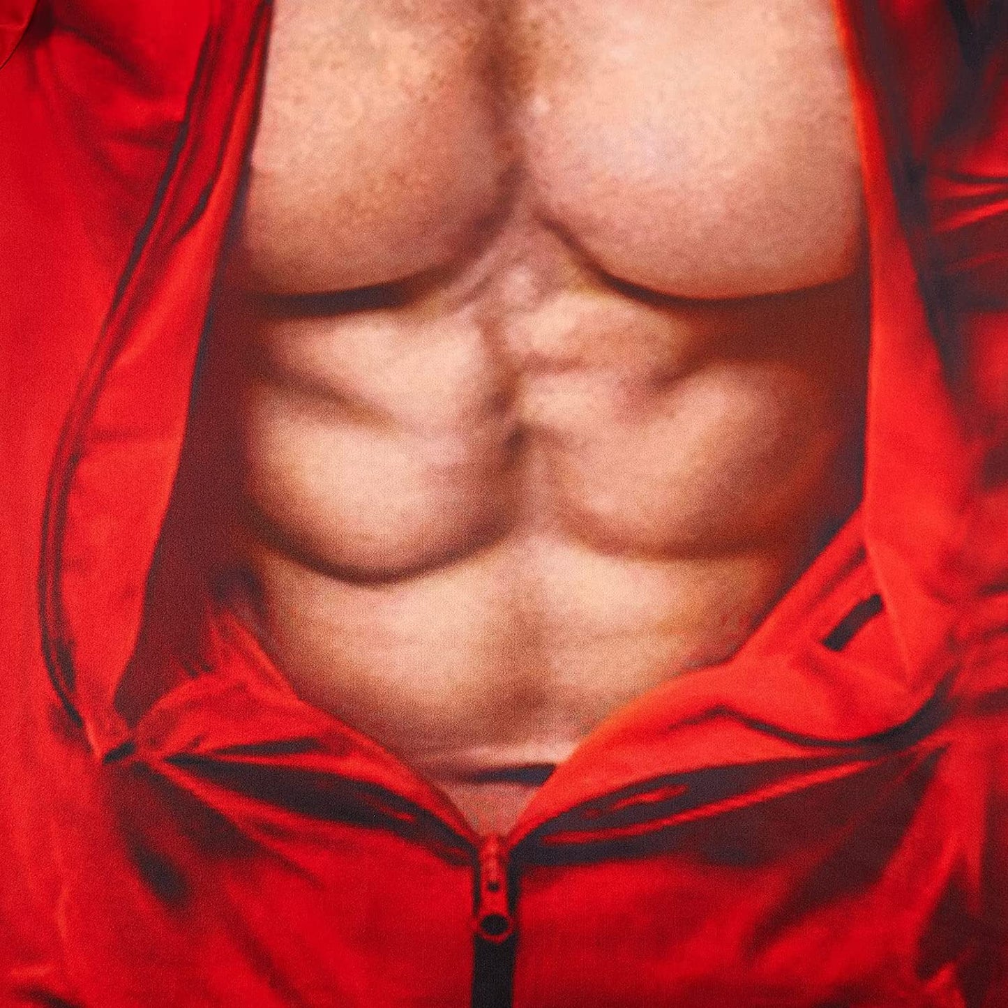 Blote spieren met rode kleren grappig T-shirt
